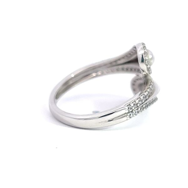 14K White Gold CZ Italian Fashion Ring Image 3 Arezzo Jewelers Elmwood Park, IL