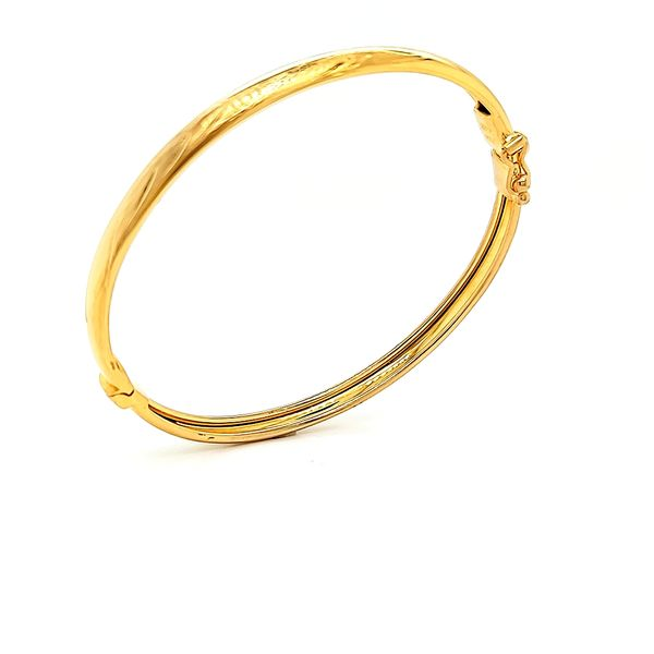 18K Yellow Gold Children's Bangle Bracelet Image 3 Arezzo Jewelers Elmwood Park, IL