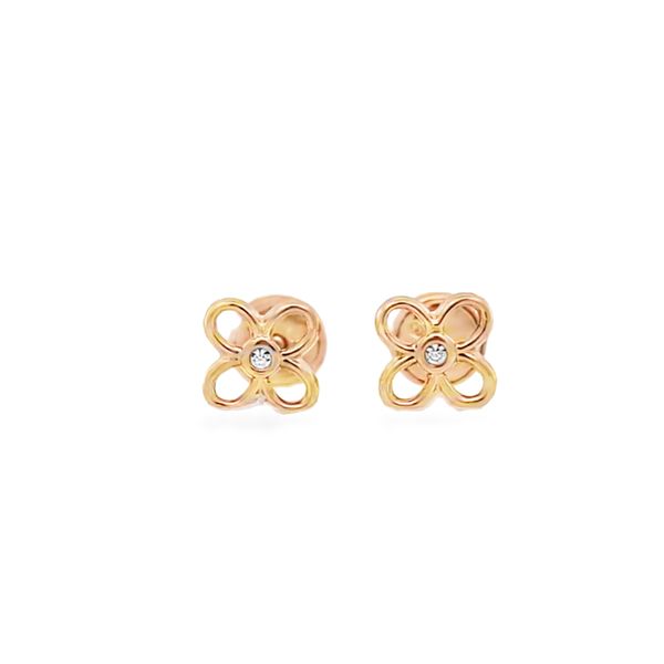14k Yellow Gold Flower CZ Stud Earrings Image 3 Arezzo Jewelers Elmwood Park, IL