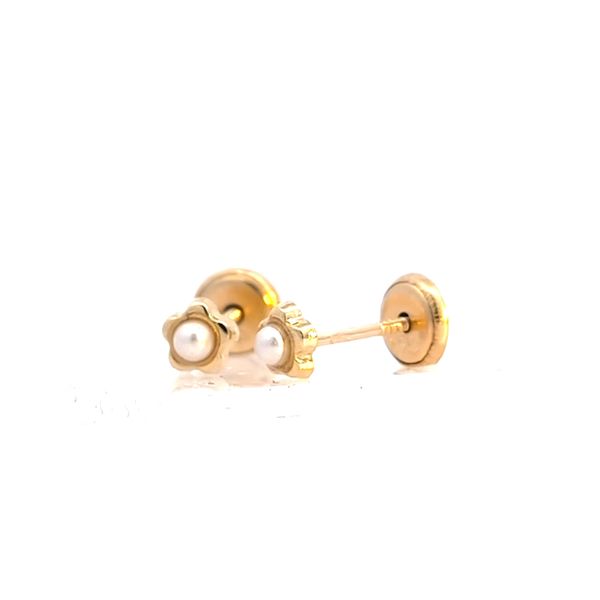 14k Yellow Gold Mini Flower Pearl Earrings Image 2 Arezzo Jewelers Elmwood Park, IL