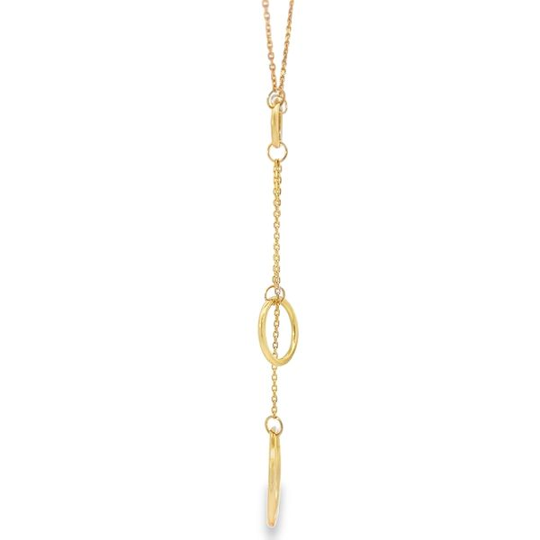 18K Yellow Gold Open Circle Lariat Necklace Image 3 Arezzo Jewelers Elmwood Park, IL