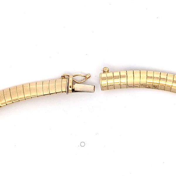14 Karat Yellow Gold 5.75mm Italian Omega Link Necklace Image 2 Arezzo Jewelers Elmwood Park, IL