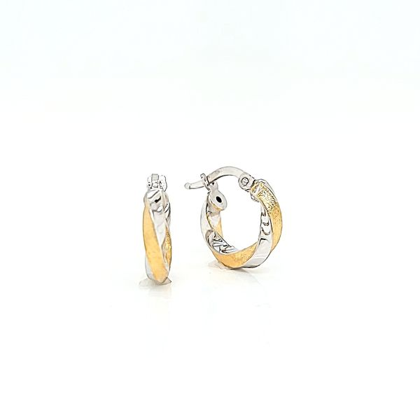18k Two Tone Gold Small Hoop Twist Earrings Image 2 Arezzo Jewelers Elmwood Park, IL