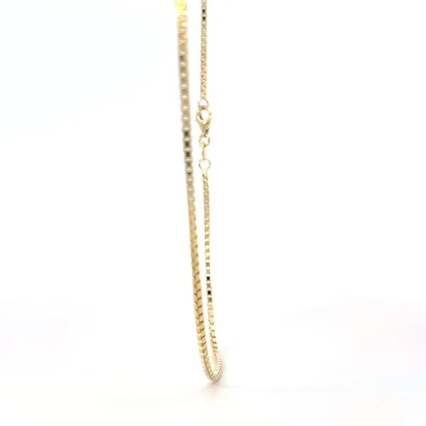 14K Yellow Gold 1.5mm Box Link Chain Image 3 Arezzo Jewelers Elmwood Park, IL