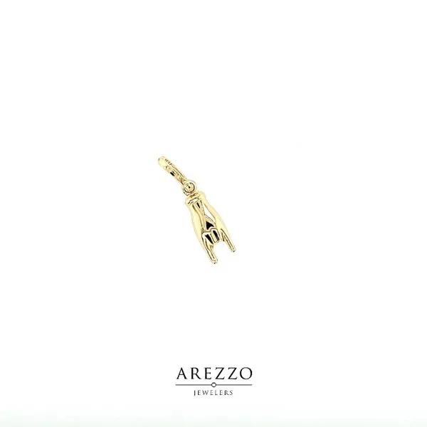 18k Yellow Gold Italian Hand - Corno Charm Image 2 Arezzo Jewelers Elmwood Park, IL