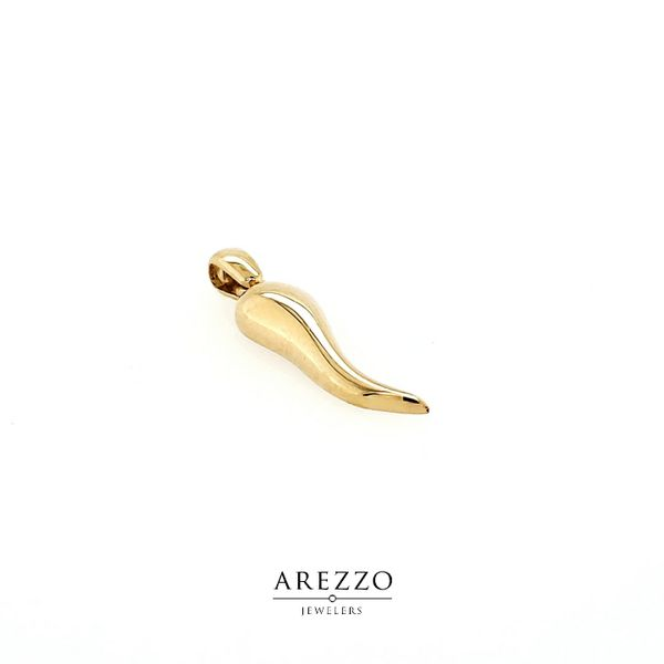 18k Yellow Gold Italian Horn Charm Image 2 Arezzo Jewelers Elmwood Park, IL