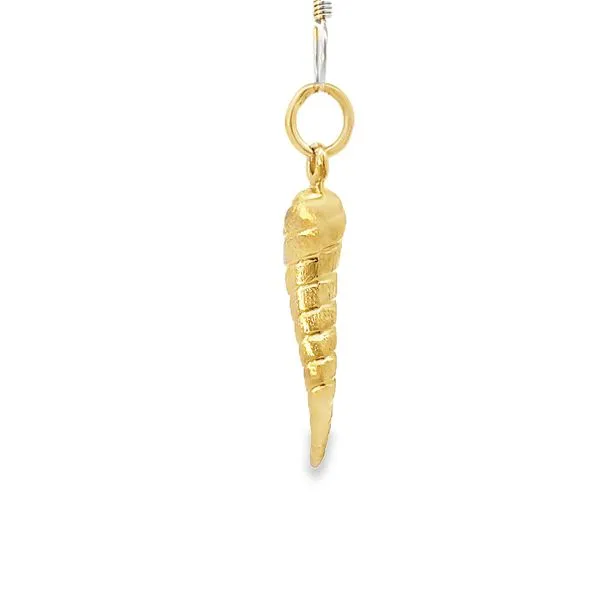 14k Yellow Gold Italian Horn Gold Pendant / Charm Image 2 Arezzo Jewelers Elmwood, IL