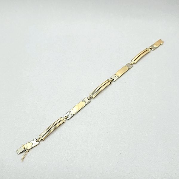 18 Karat Two Tone Gold Italian Bracelet - 7.5