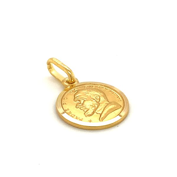 18k Yellow Gold Padre Pio Medallion - 13mm Image 3 Arezzo Jewelers Elmwood Park, IL