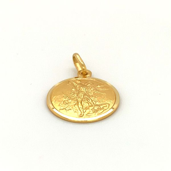 18k Yellow Gold St. Michael Medal Image 2 Arezzo Jewelers Elmwood Park, IL