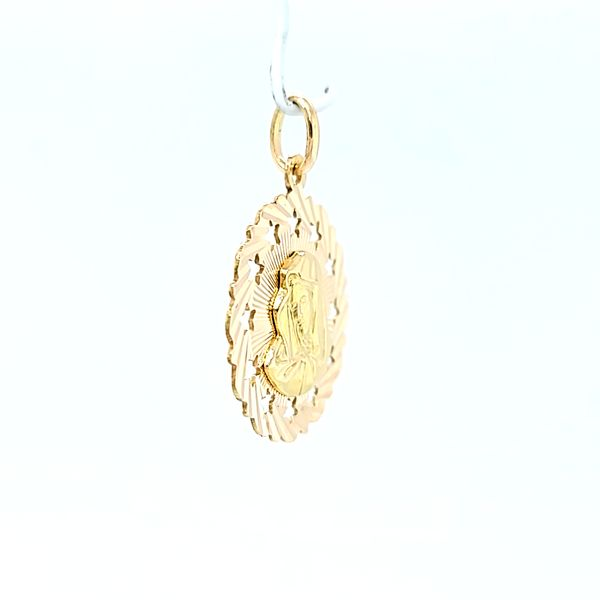 14k Yellow Gold Virgin Mary Medal Image 2 Arezzo Jewelers Elmwood Park, IL