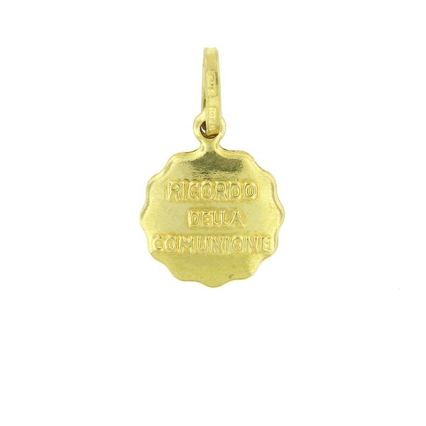 14k Yellow Gold Holy Communion Medal Image 2 Arezzo Jewelers Elmwood Park, IL