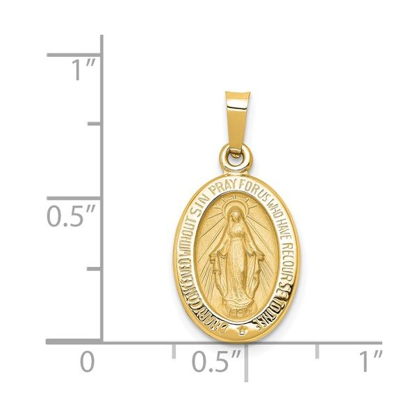 14k Polished and Satin Miraculous Medal Hollow Pendant Image 4 Arezzo Jewelers Elmwood Park, IL