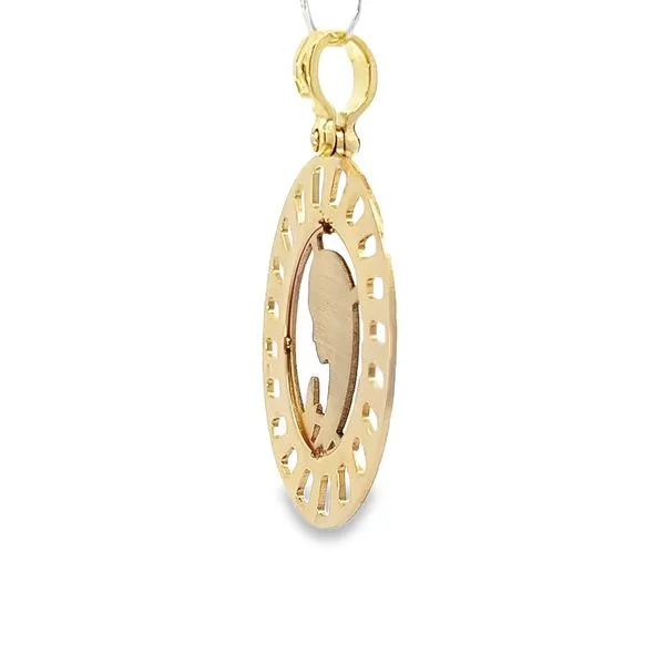 18K Yellow Gold Praying Virgin Mary Medal Image 2 Arezzo Jewelers Elmwood Park, IL