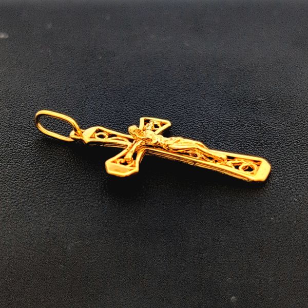 14 Karat Yellow Gold Crucifix Cross Image 2 Arezzo Jewelers Elmwood Park, IL