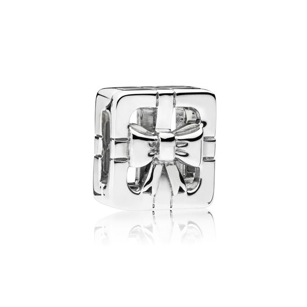PANDORA REFLEXIONS™ Sweet Gift Box Clip Charm Arezzo Jewelers Elmwood Park, IL