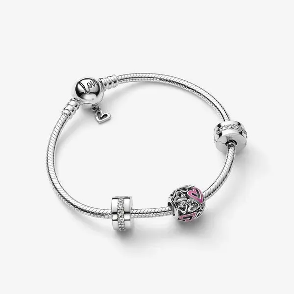 Free Heart Bracelet Gift Set Arezzo Jewelers Elmwood Park, IL