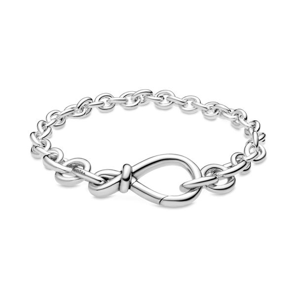 Chunky Infinity Knot Chain Bracelet - 7.9