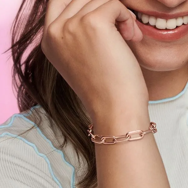 Pandora ME Medium-Link Chain Bracelet Image 2 Arezzo Jewelers Elmwood, IL