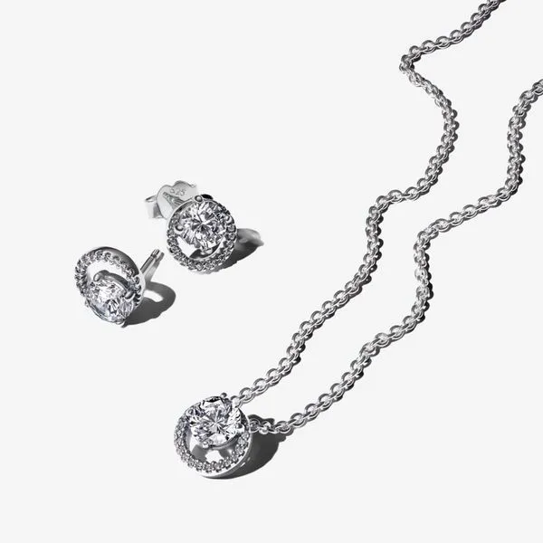 Pandora Sparkling Round Cut Jewelry Set Image 2 Arezzo Jewelers Elmwood Park, IL