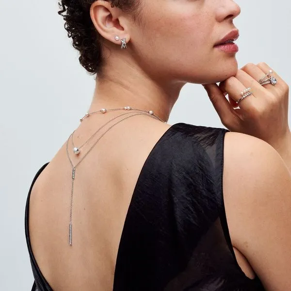 Pandora Freshwater Cultured Pearl Station Chain Necklace Image 3 Arezzo Jewelers Elmwood Park, IL