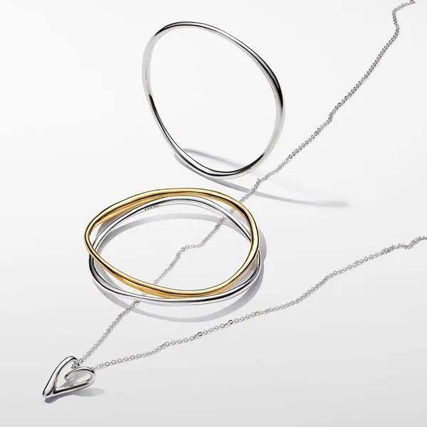 Organically Shaped Bangle - 7.5