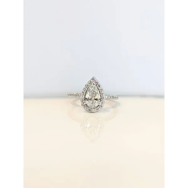 Lab Grown Diamond Engagement Ring Armentor Jewelers New Iberia, LA