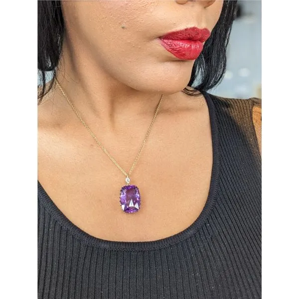 14K Amethyst Elongated Cushion Amethyst Pendant Image 3 Armentor Jewelers New Iberia, LA