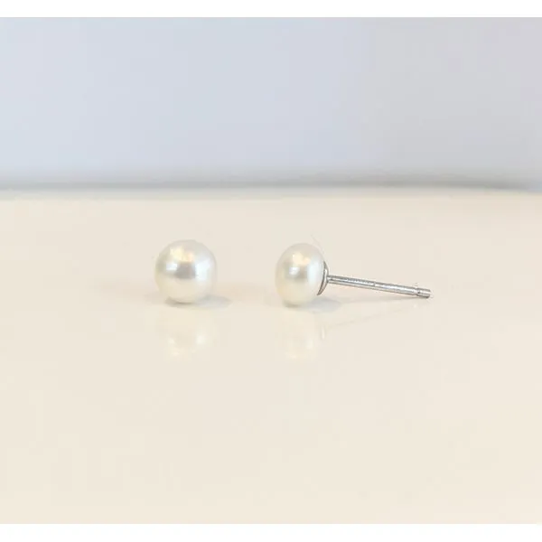 5.5MM Freshwater Pearl Studs Armentor Jewelers New Iberia, LA