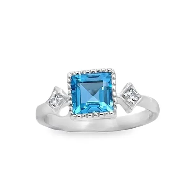 Women's Colored Stone Ring Arthur's Jewelry Bedford, VA