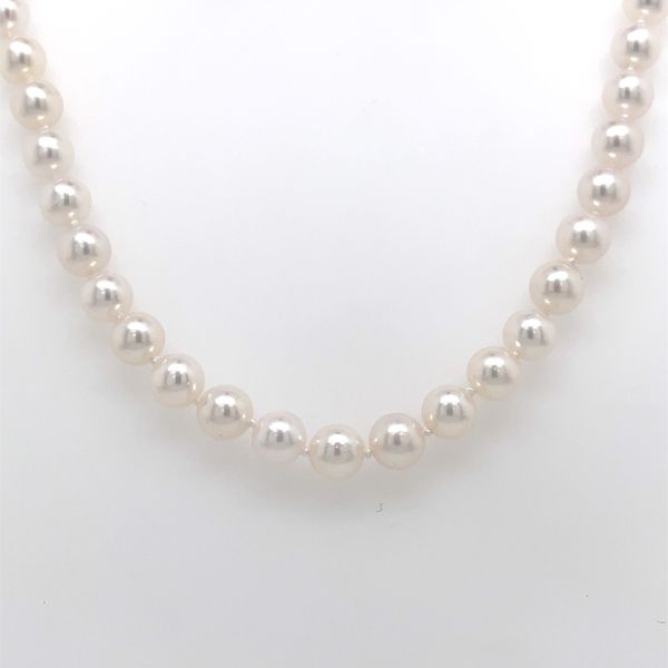 Pearl Necklace Arthur's Jewelry Bedford, VA