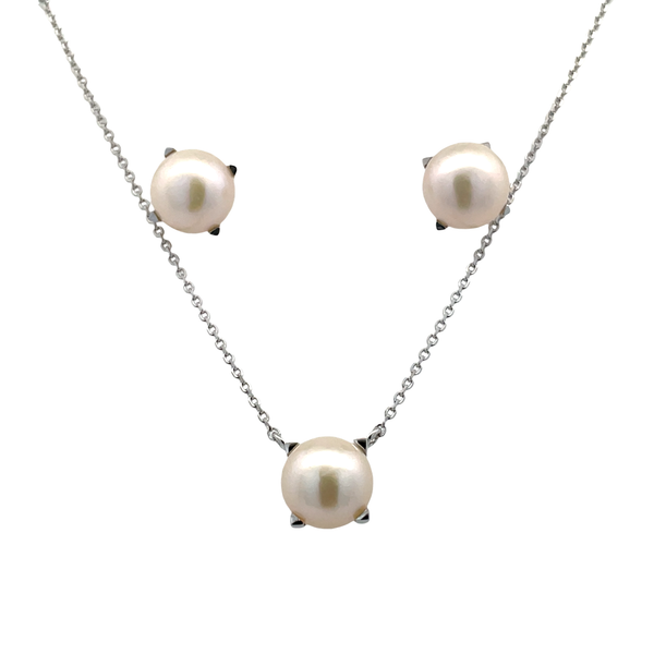 Pearl Necklace Arthur's Jewelry Bedford, VA