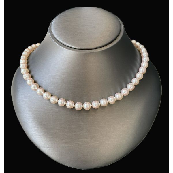 Pearl Necklace Arthur's Jewelry Bedford, VA