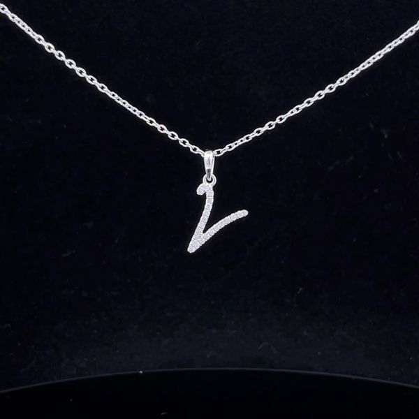 Diamond Pendants Austin's Fine Diamonds & Jewelry Lyndhurst, NJ