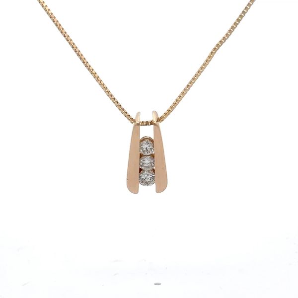 Diamond Pendants Austin's Fine Diamonds & Jewelry Lyndhurst, NJ