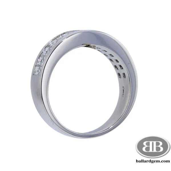 Anniversary Ring Image 2 Ballard & Ballard Fountain Valley, CA