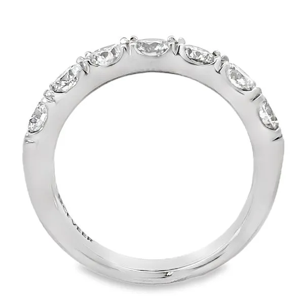 Anniversary Ring Image 3 Banks Jewelers Burnsville, NC
