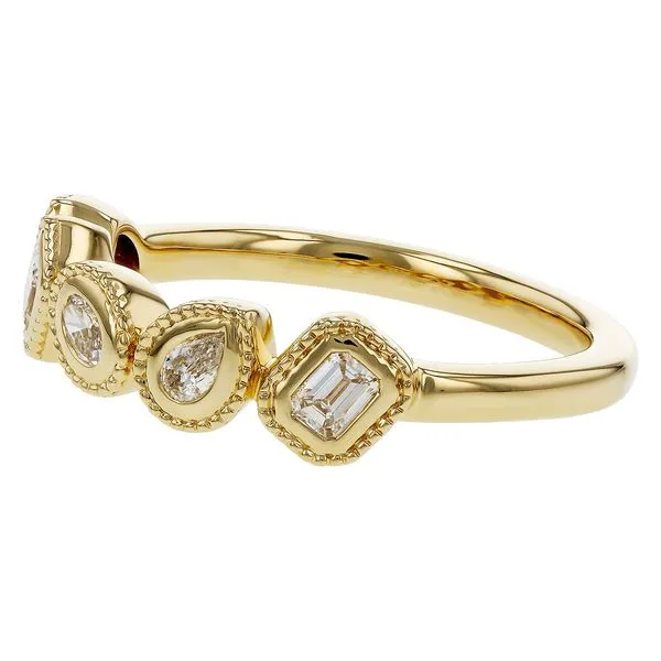 Anniversary Ring Image 3 Banks Jewelers Burnsville, NC
