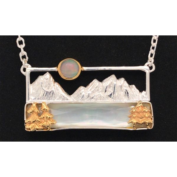 Necklace Image 2 Banks Jewelers Burnsville, NC