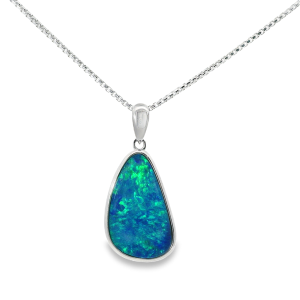 Gemstone Necklace Banks Jewelers Burnsville, NC