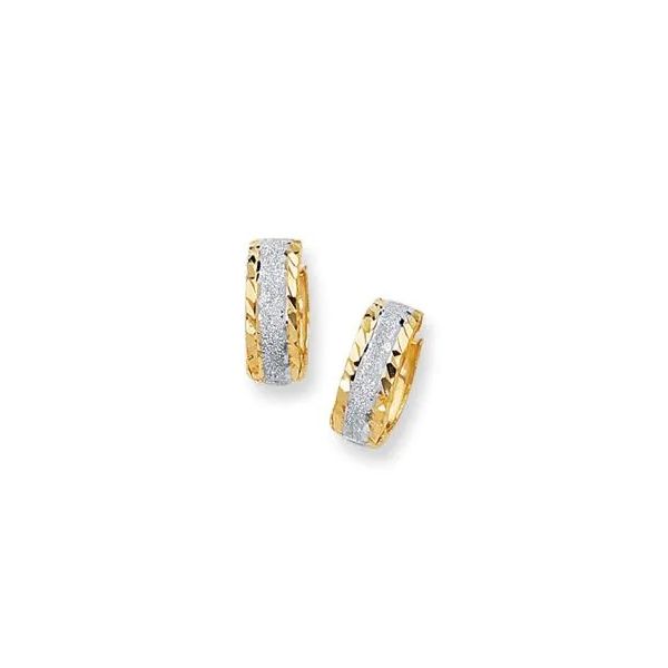 Gold Earrings Banks Jewelers Burnsville, NC