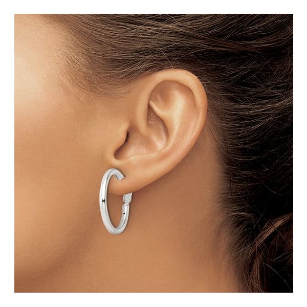 Gold Earrings Image 2 Banks Jewelers Burnsville, NC