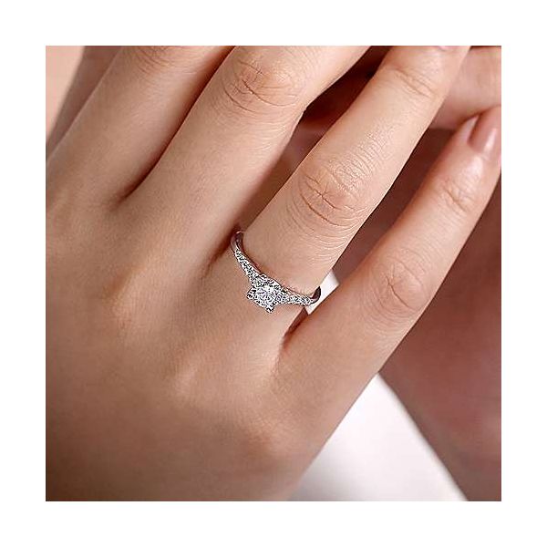 Engagement Ring Image 3 Barthau Jewellers Stouffville, ON