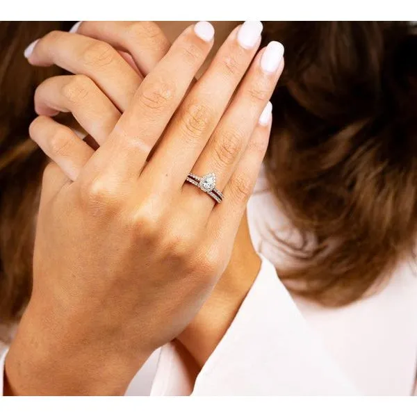 14K White Gold Pear Shape Halo Diamond Engagement Ring Image 2 Barthau Jewellers Stouffville, ON