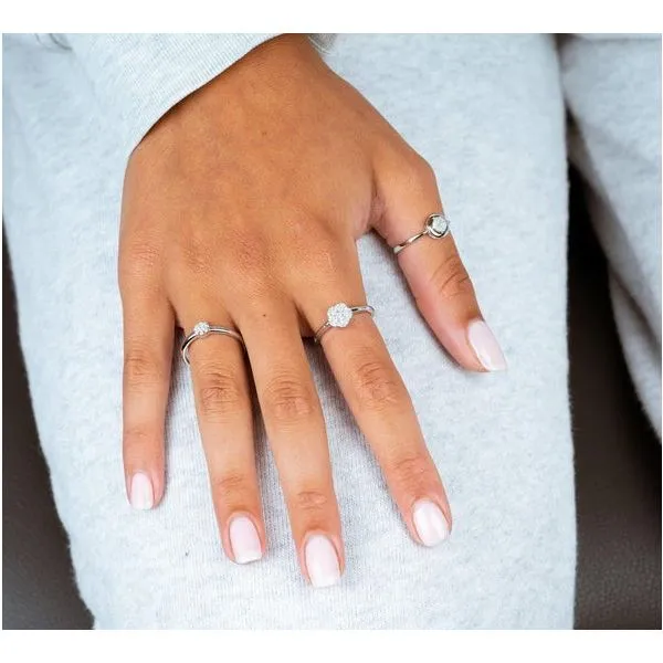 10K YELLOW GOLD  0.10TW DIAMOND RING Image 2 Barthau Jewellers Stouffville, ON