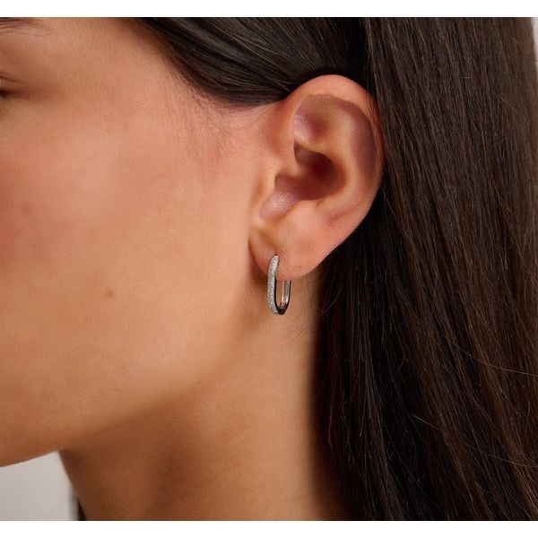 14K White Gold 0.19tw Diamond Pave Oval Paper-Clip Hoop Earrings Image 2 Barthau Jewellers Stouffville, ON