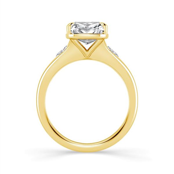 14K Yellow Gold 5.50TW Lab-Grown Diamond Ring (Long Cushion Cut 5.15CT VS1 E LG799633102) Image 2 Barthau Jewellers Stouffville, ON