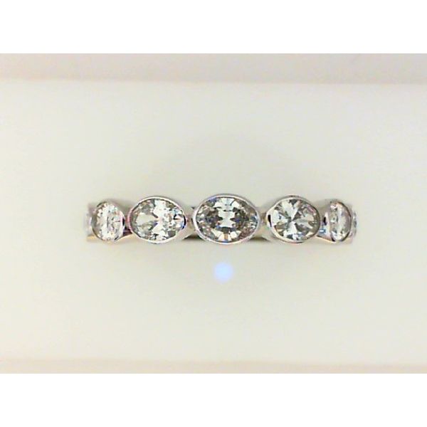 Lab-Grown Diamond Wedding/Anniversay Rings Barthau Jewellers Stouffville, ON