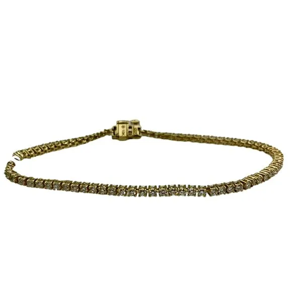 Lab-Grown Diamond Bracelets Image 2 Barthau Jewellers Stouffville, ON