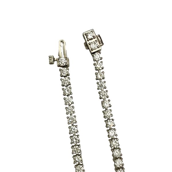 Lab-Grown Diamond Bracelets Image 2 Barthau Jewellers Stouffville, ON